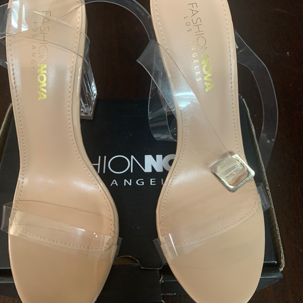 Fashion Nova Clear Glass slipper heels Size 7